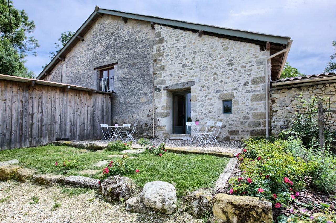 La Grange D'Oustaud Bed & Breakfast Vérac Exterior foto