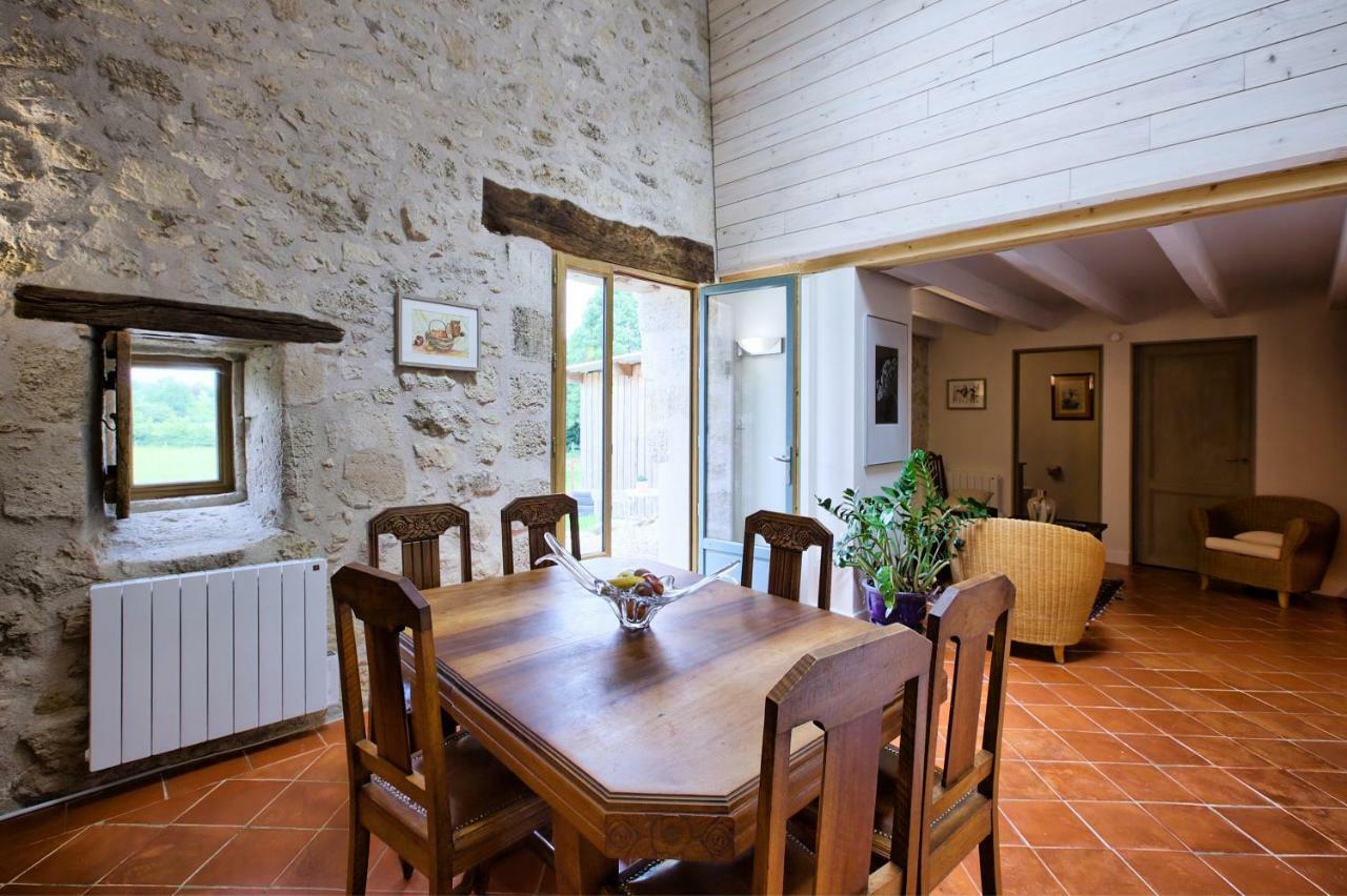 La Grange D'Oustaud Bed & Breakfast Vérac Exterior foto